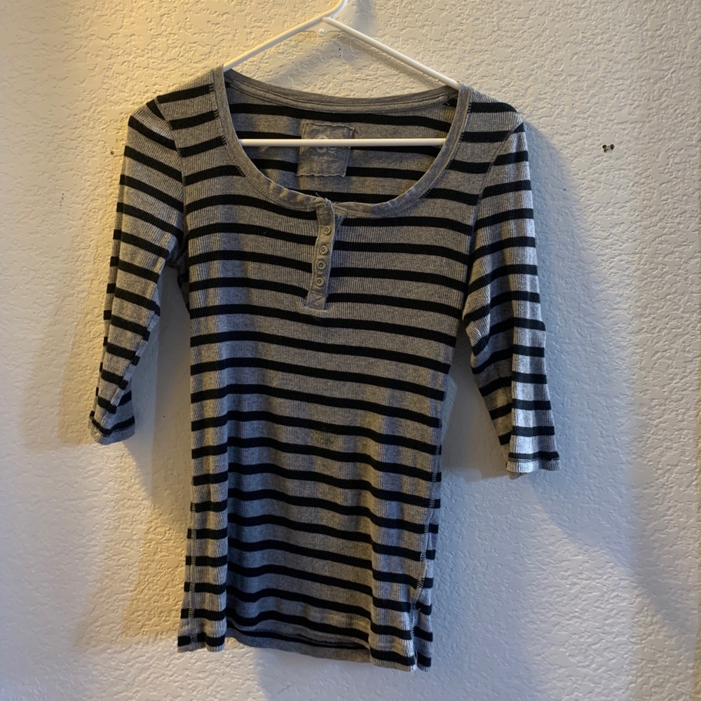 Gray and black shirt half sleeves